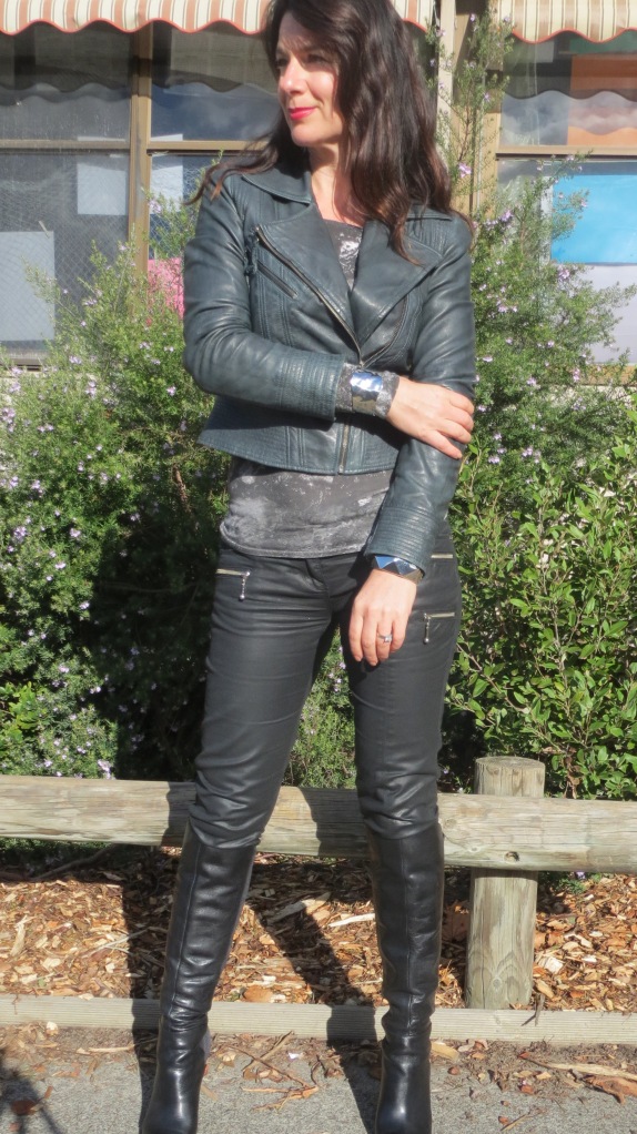 Leather jkt, jeans 2